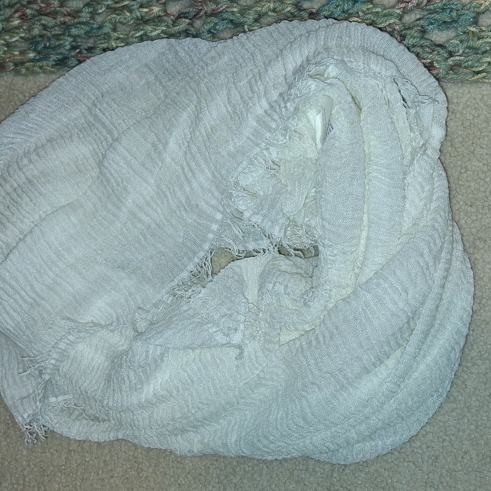 SCARF BUNDLE - Picture 5 of 16